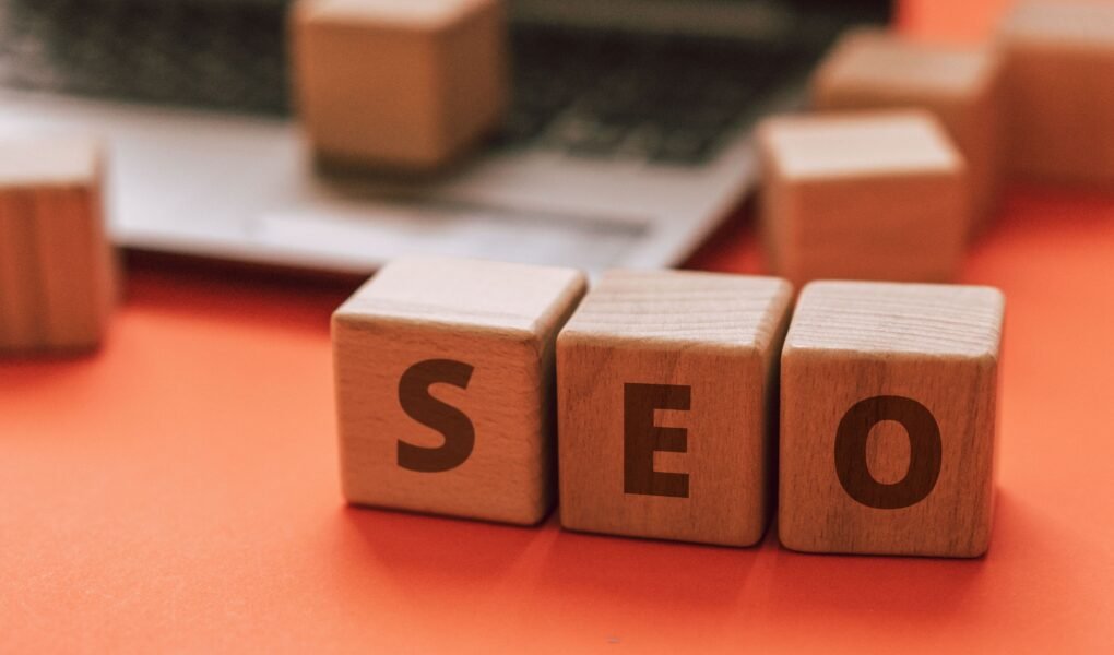 AI SEO Tools in 2026: Ultimate Guide to Boost Rankings, Traffic & Visibility Image Drag and drop an image, upload, or choose from your library.