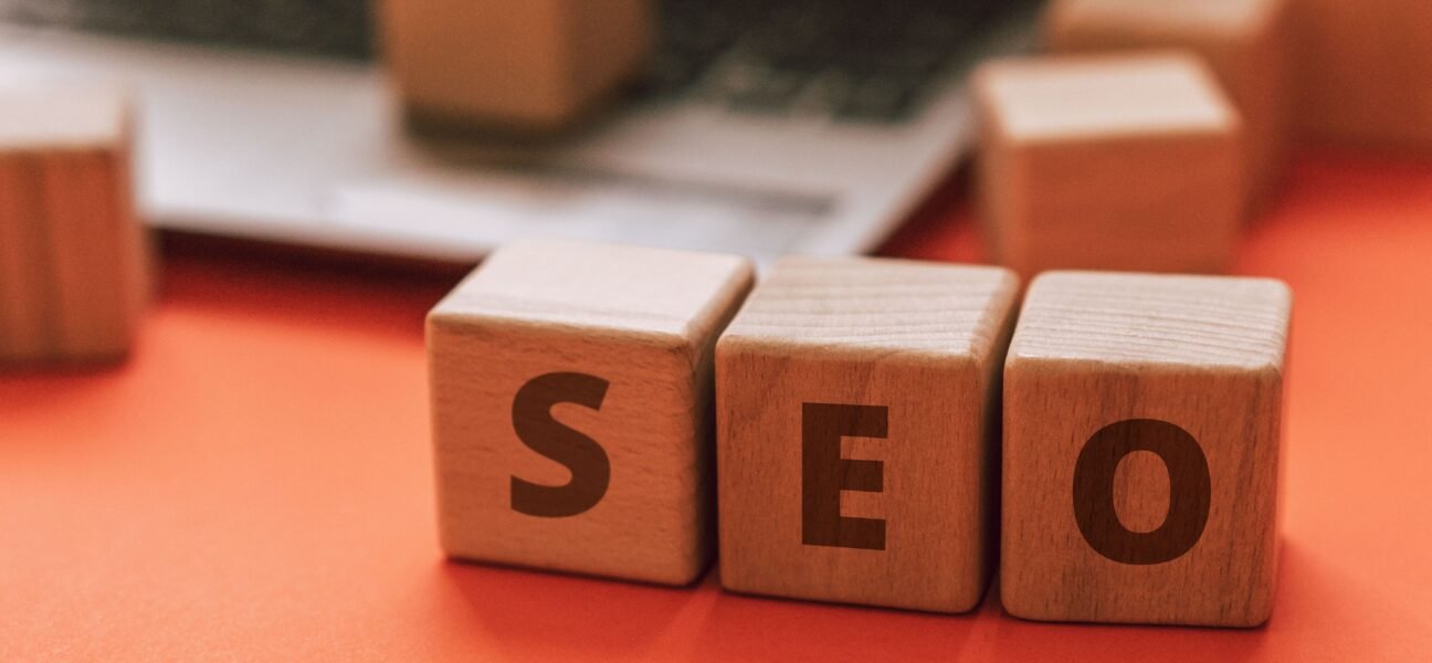 AI SEO Tools in 2026: Ultimate Guide to Boost Rankings, Traffic & Visibility Image Drag and drop an image, upload, or choose from your library.
